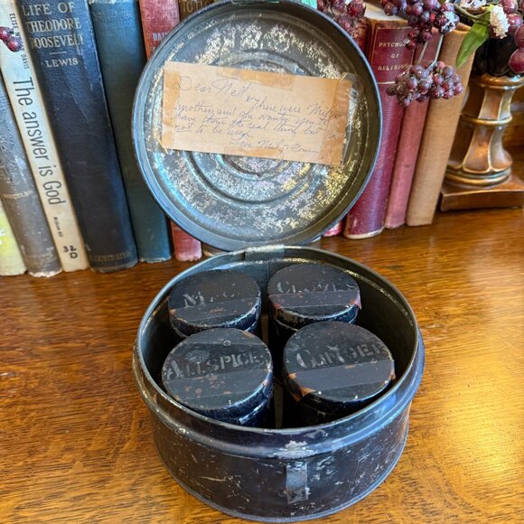 Primitive Antique 1800s Round Spice Tin with 4 Canisters - Picture 5 of 17